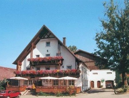 Gasthaus Zur Traube Winterrieden Exterior foto